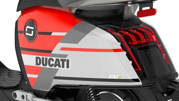 Электроскутер Super Soco CUx SE Ducati (Red) - 2